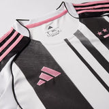 Juventus Home Set 2025/26 - (Jersey+shorts)