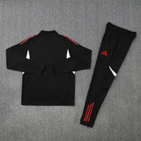 Liverpool Black Training Tracksuit 2025/26