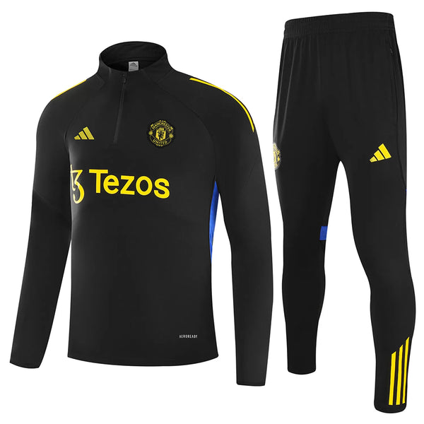 Manchester United Black Tracksuit 2025/26