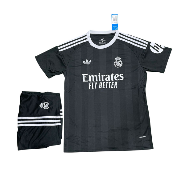 Merengues Goalkeeper Black Set 2025/26
